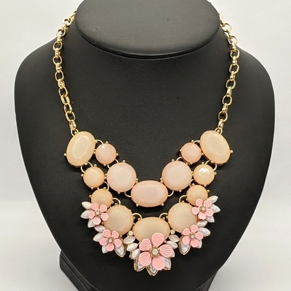 Vintage Pink Floral Bib Statement Necklace, Gold Tone with Frosted Crystal - Picture 4 of 8